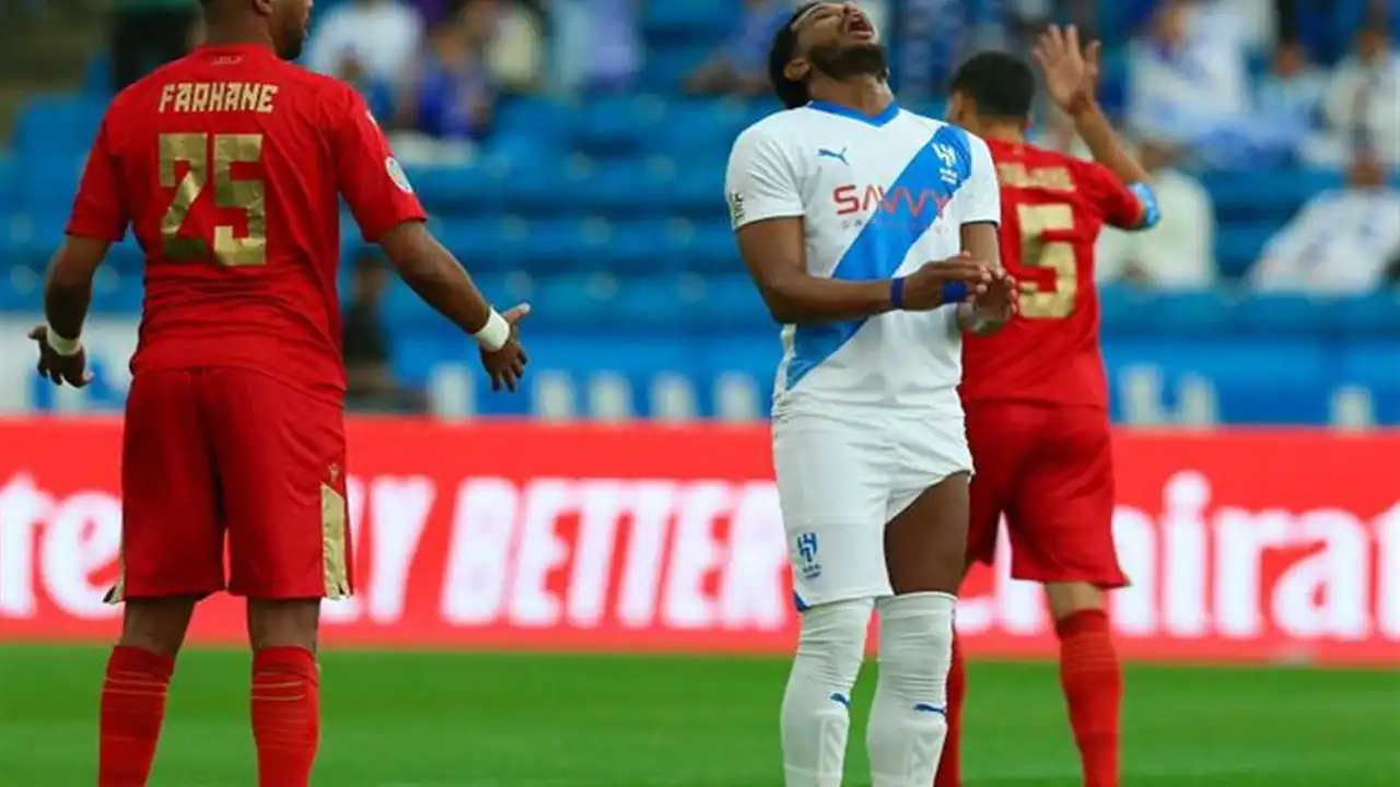 خروج البليهي.. إنزاجي يستبعد المدافع من تشكيلة الهلال هذا الموسم